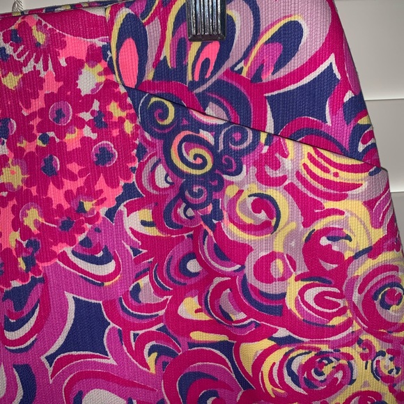 Lilly Pulitzer Skort, Size 4 - Picture 2 of 7